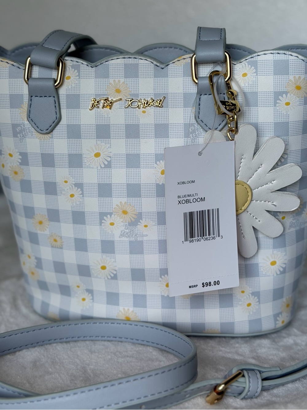 Betsey Johnson Blue Gingham Plaid Daisy Charm Scalloped Edge XOBLOOM Tote Bag - Picture 6 of 11